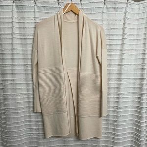 Lululemon Sit in Lotus Wrap